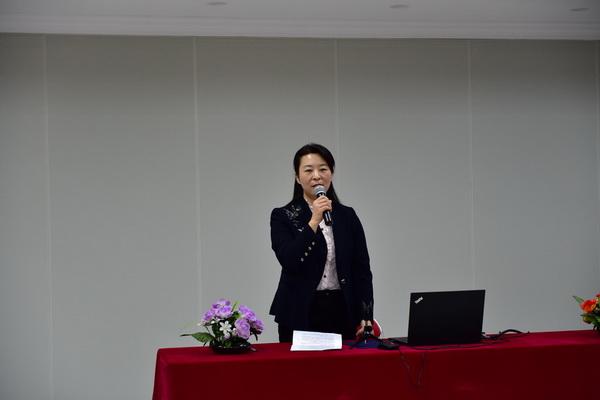 11 王丽环校长讲话2_调整大小_调整大小.jpg